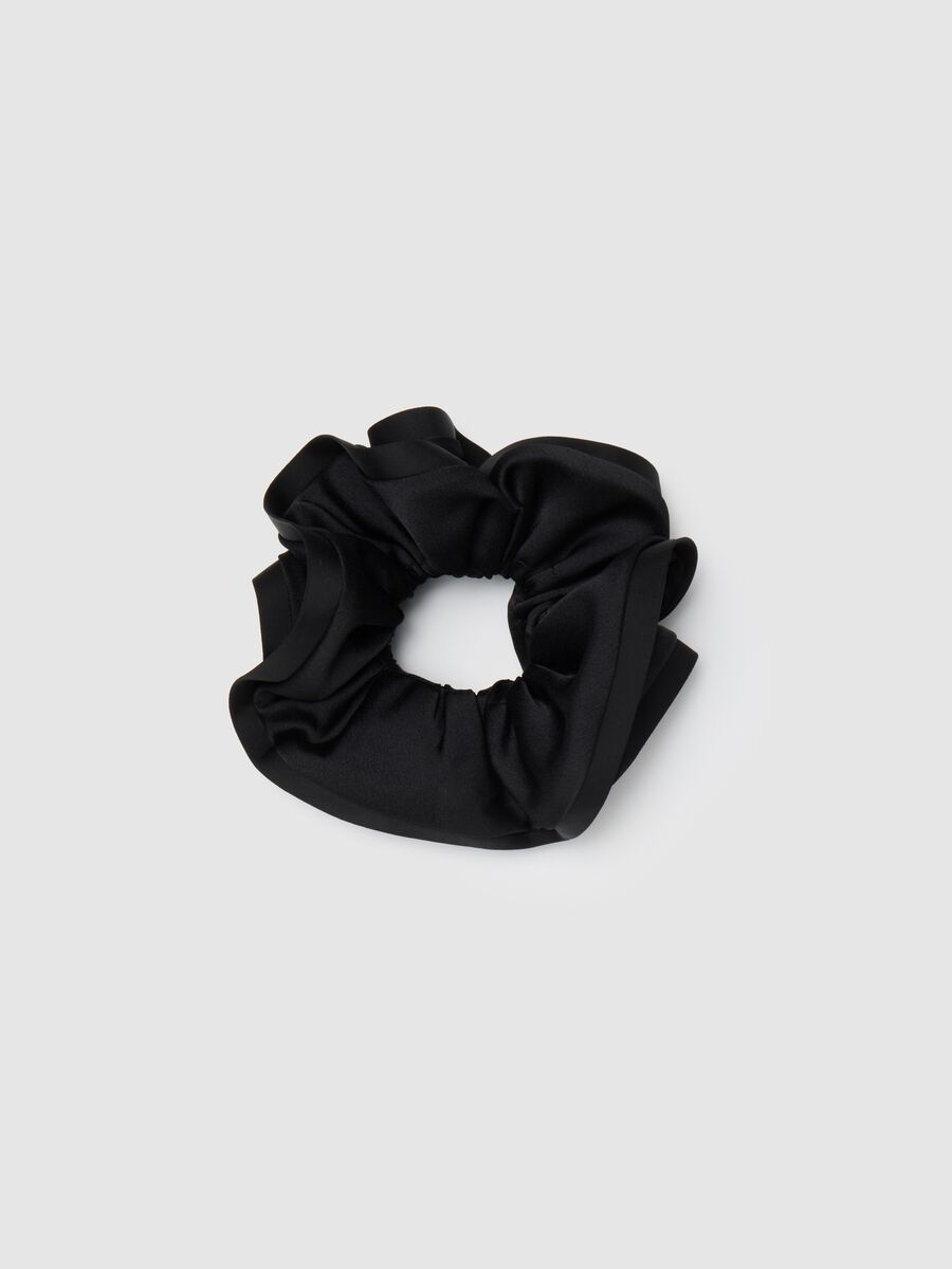 Black satin women's hair scrunchie_0