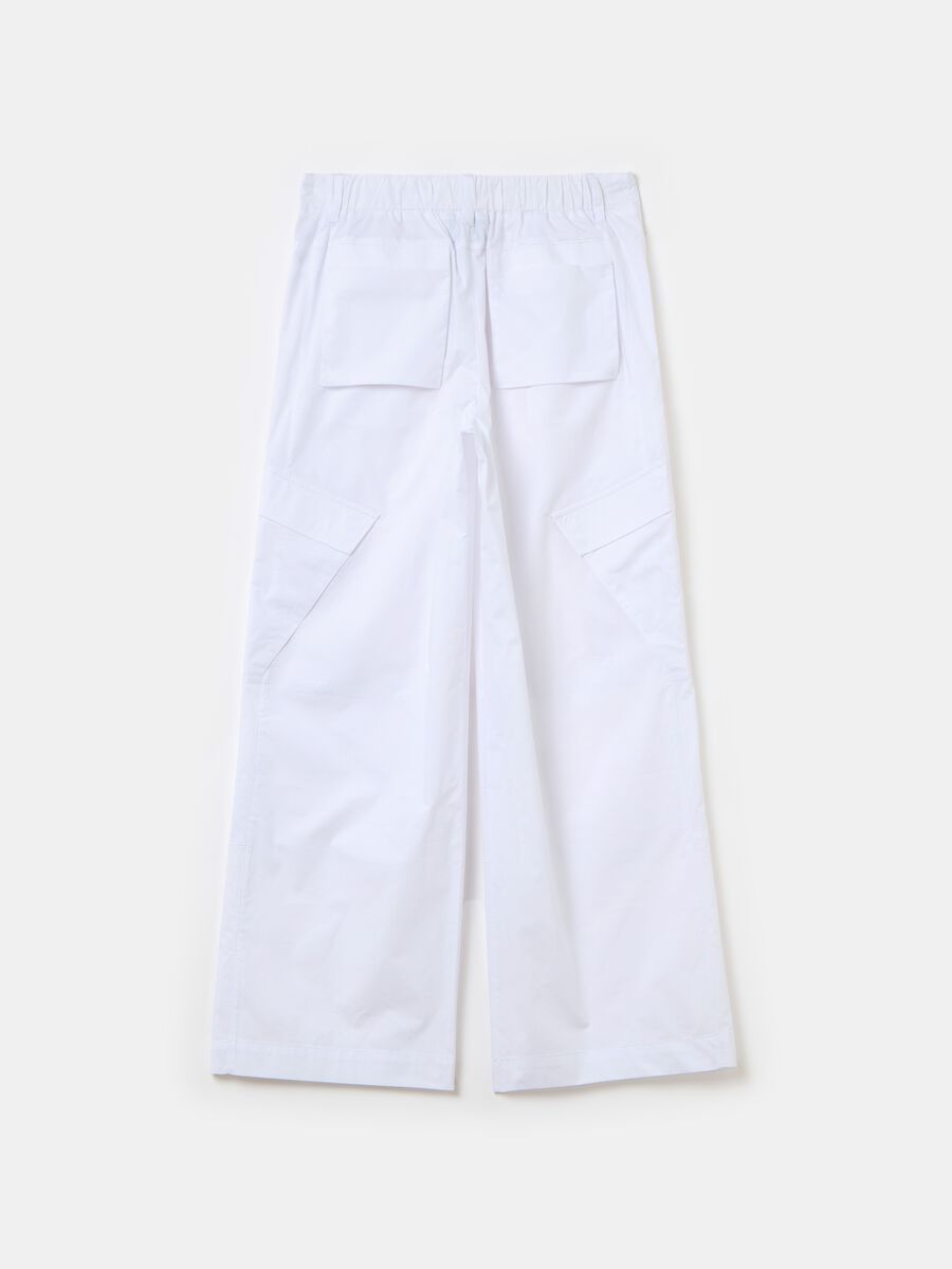 Light Wide-Leg Cargo Trousers White_7