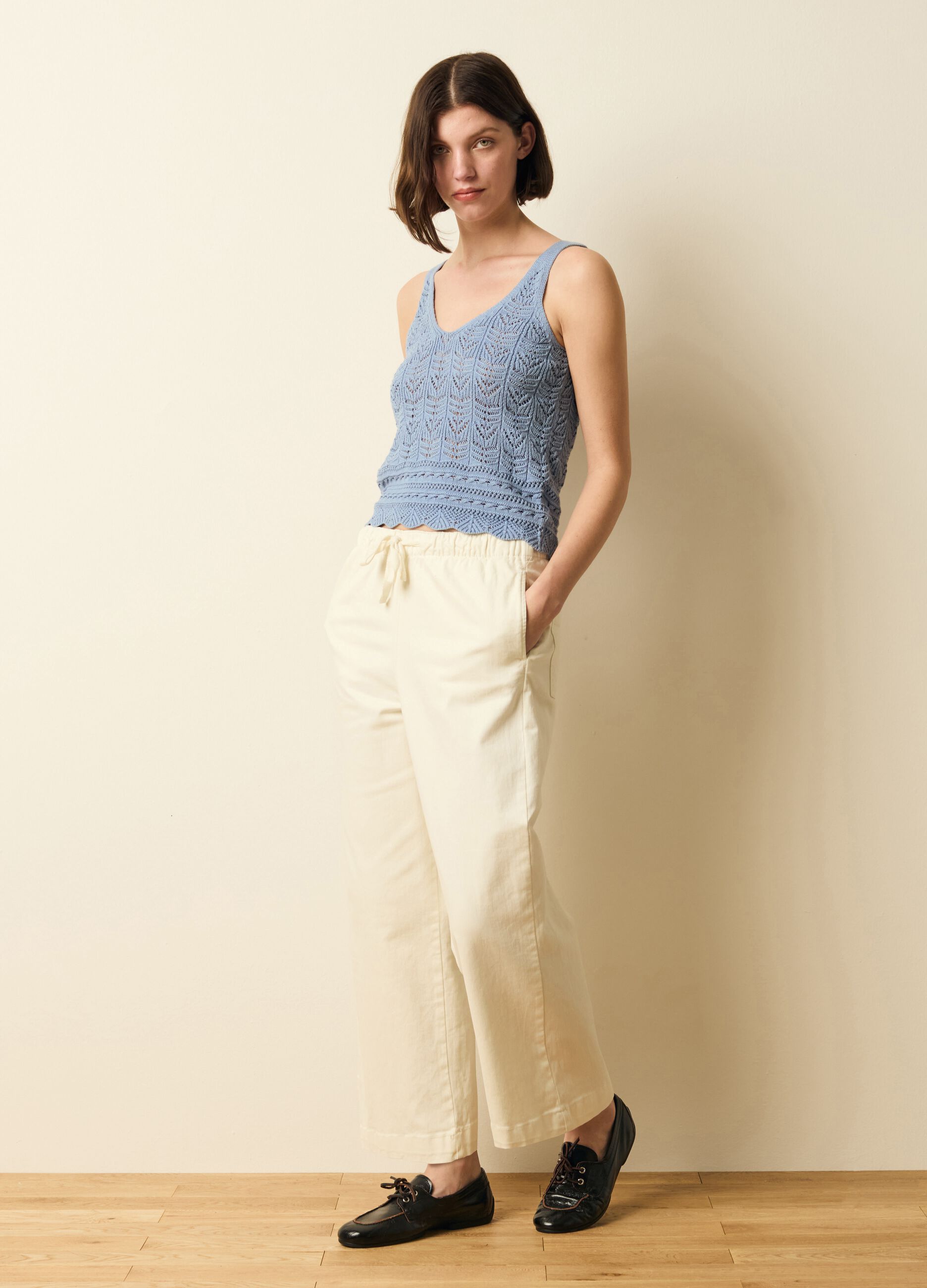 Tank top crochet scollo a V