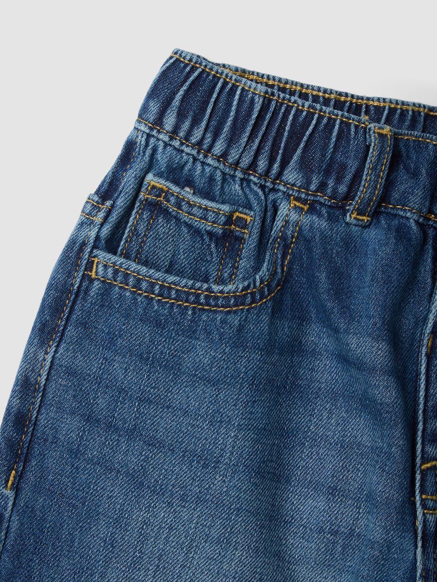 Shorts denim blu in misto cotone da bambino regular fit_2