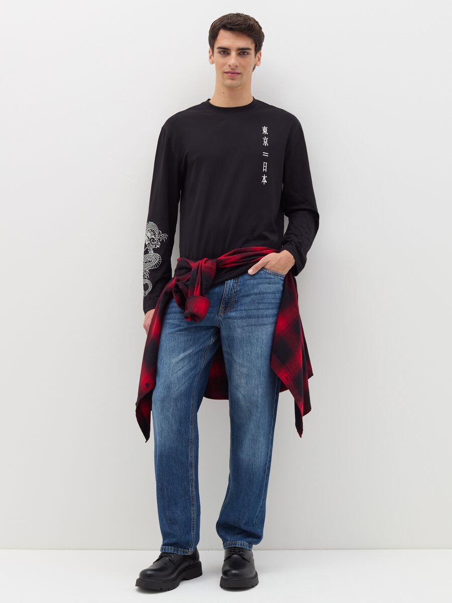 Long-sleeved T-shirt with dragon print_1