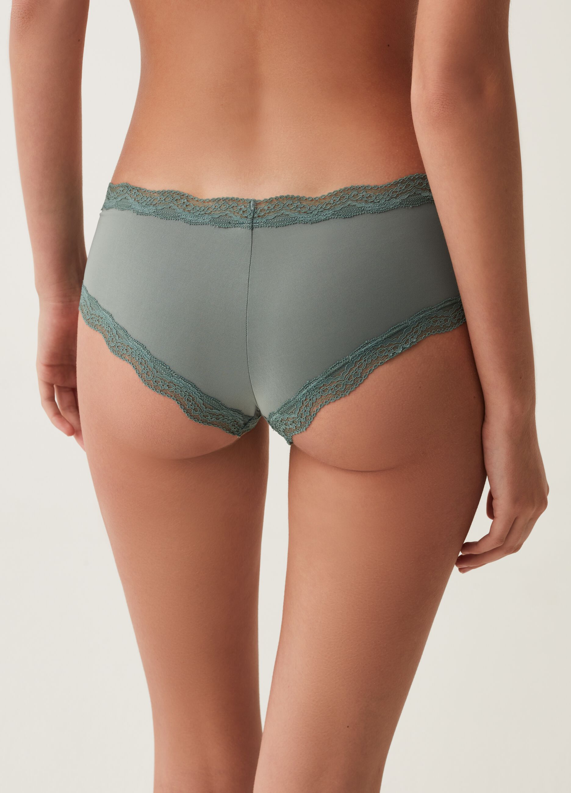 Culotte in microfibra con profili in pizzo