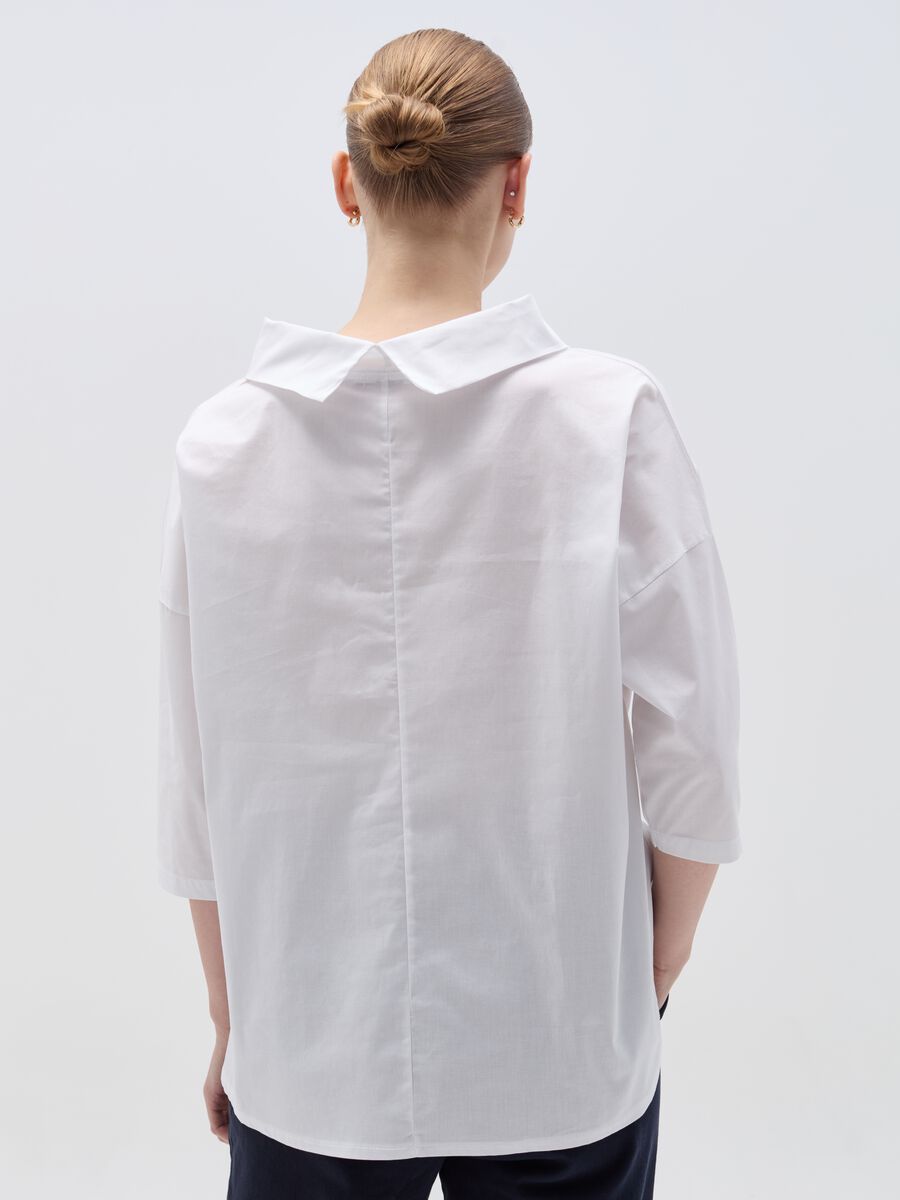 Blouse with turn-down collar_2