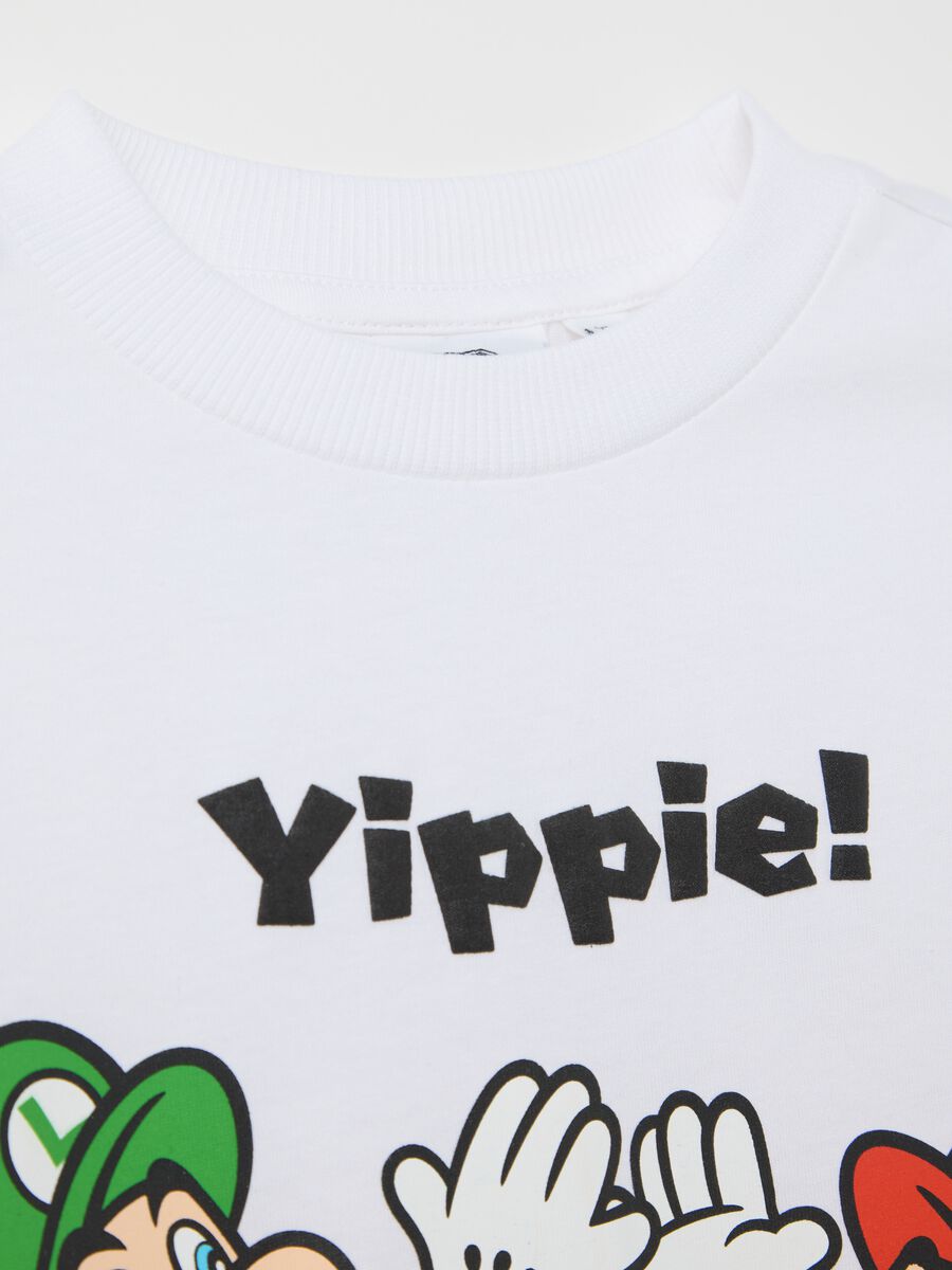White and black jogging set with Super Mario™ print_2