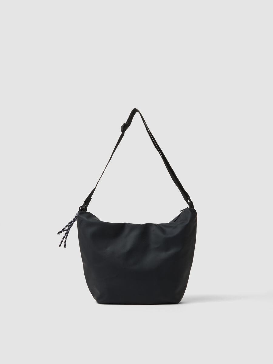 Black shoulder bag with adjustable strap_2