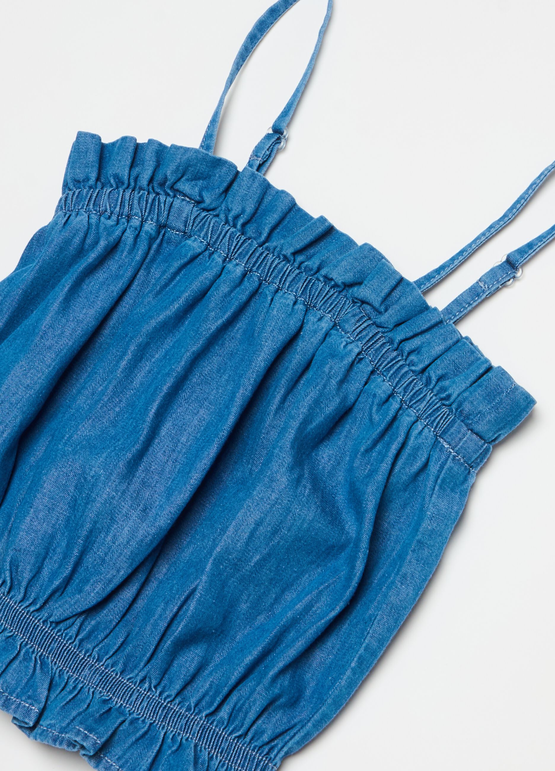Denim top with frills