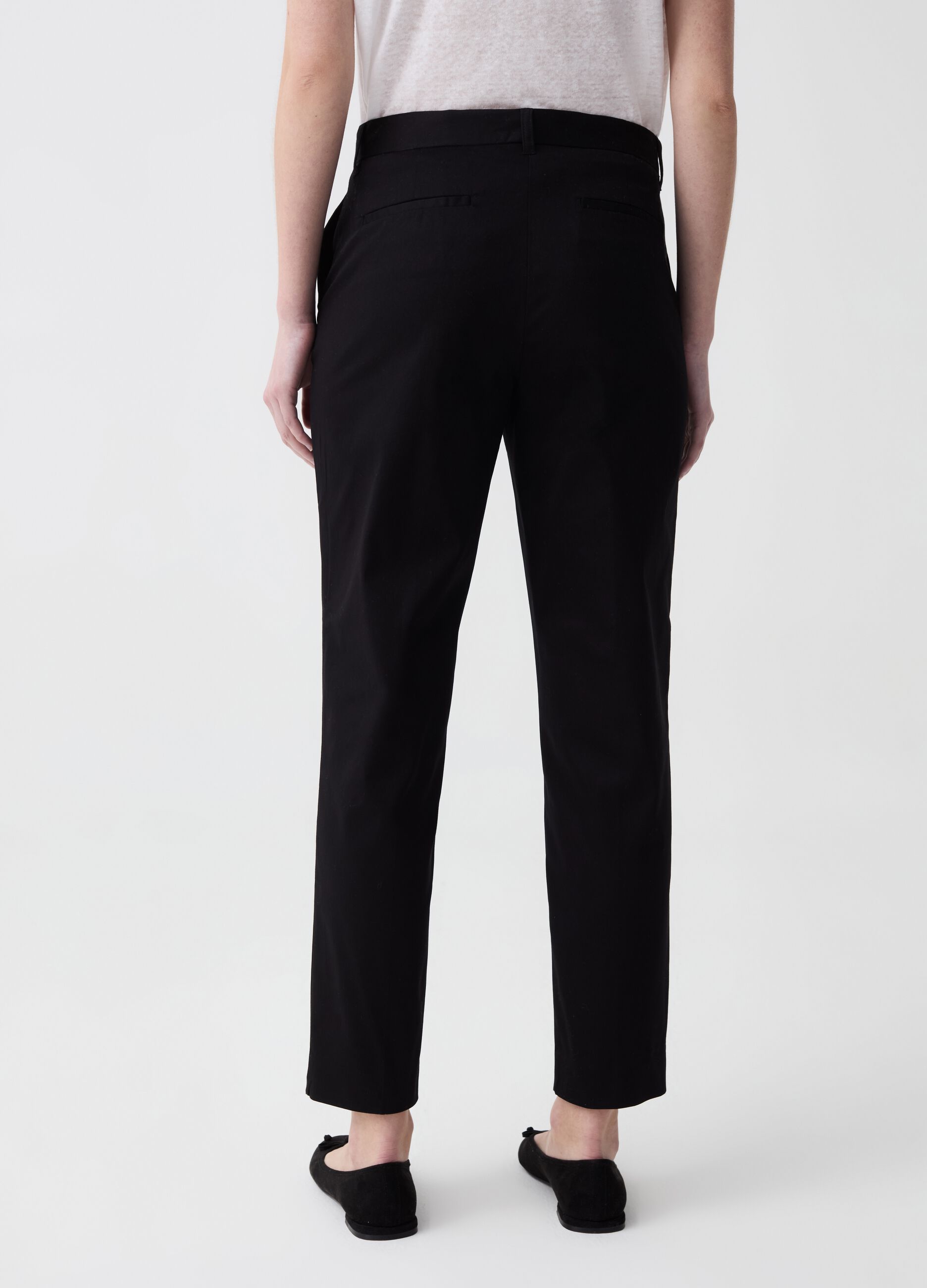 Pantalone a sigaretta in cotone stretch