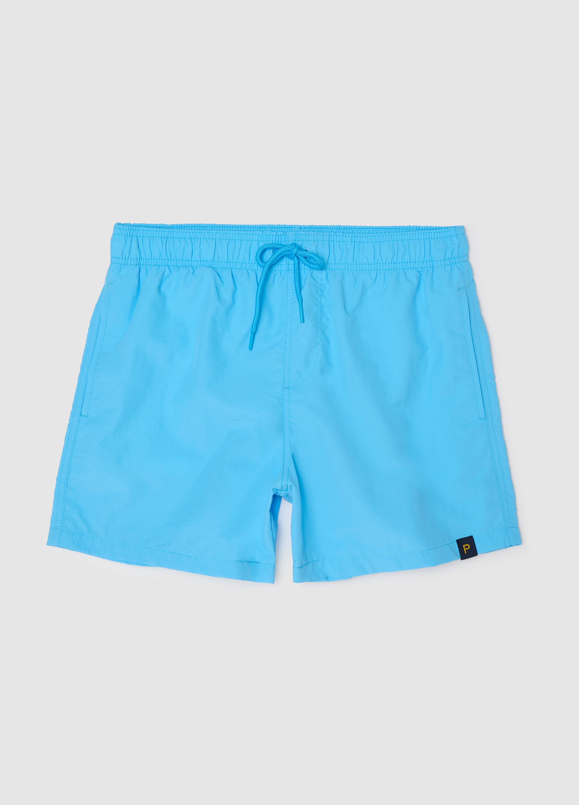 Men’s regular-fit swim boxers in light blue blend with elastic waist
