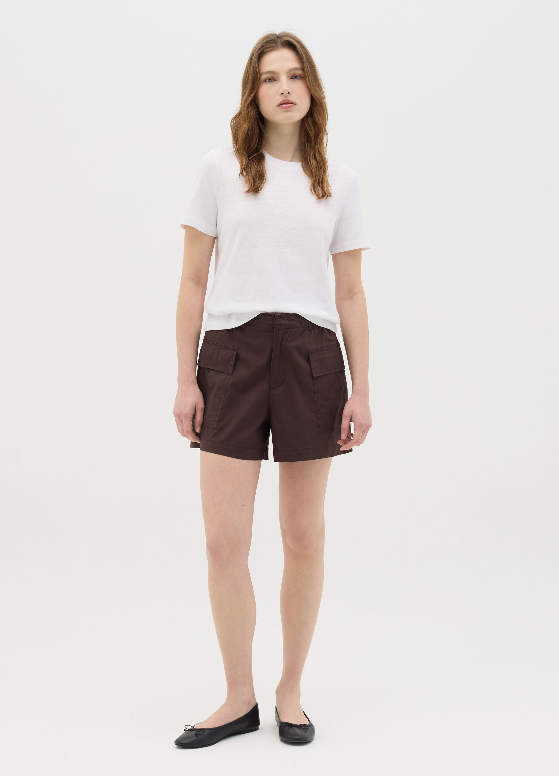 White T-shirt in cotton and linen