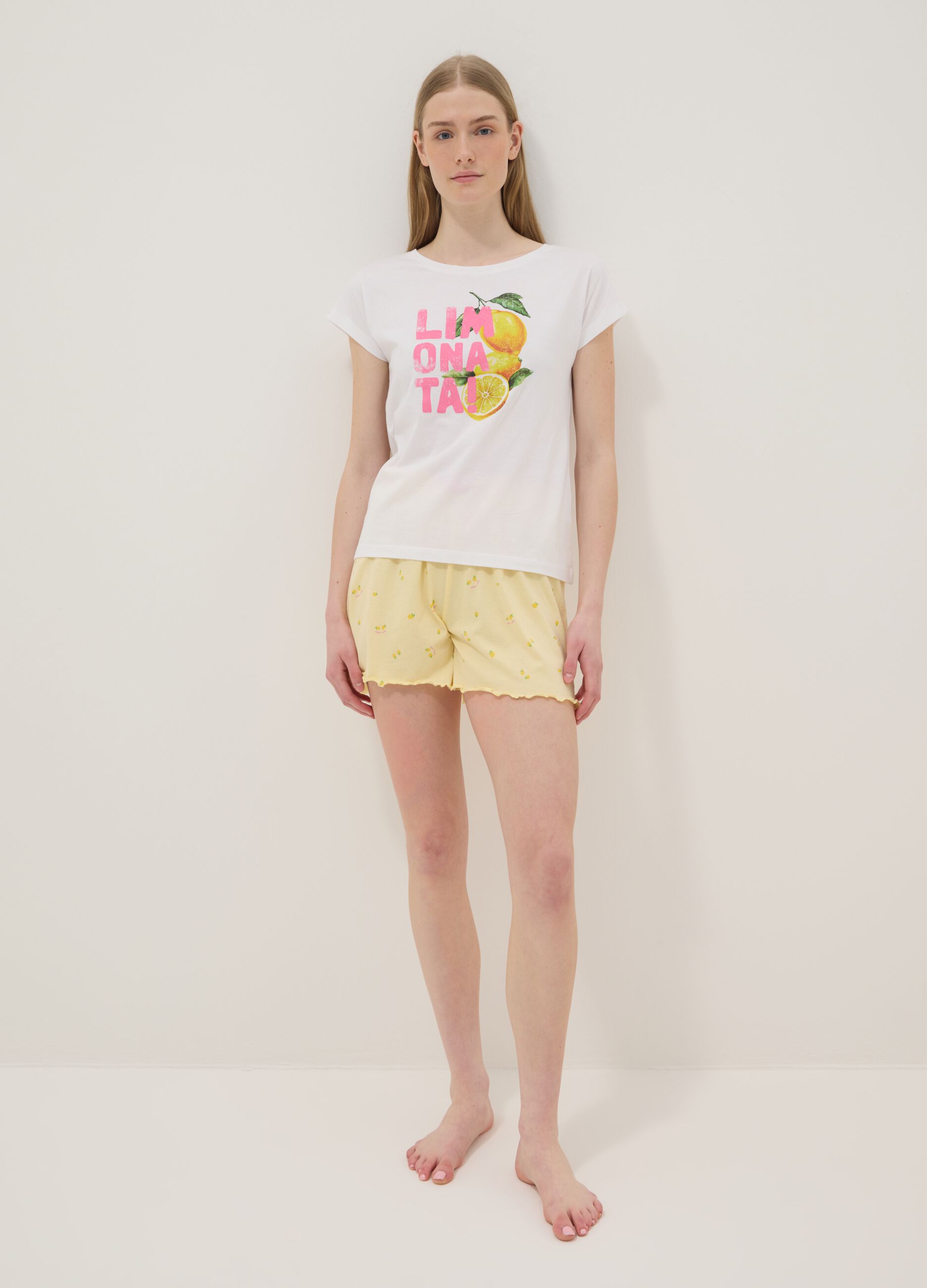 Shorts pigiama giallo in puro cotone con stampe limoni e coulisse rosa