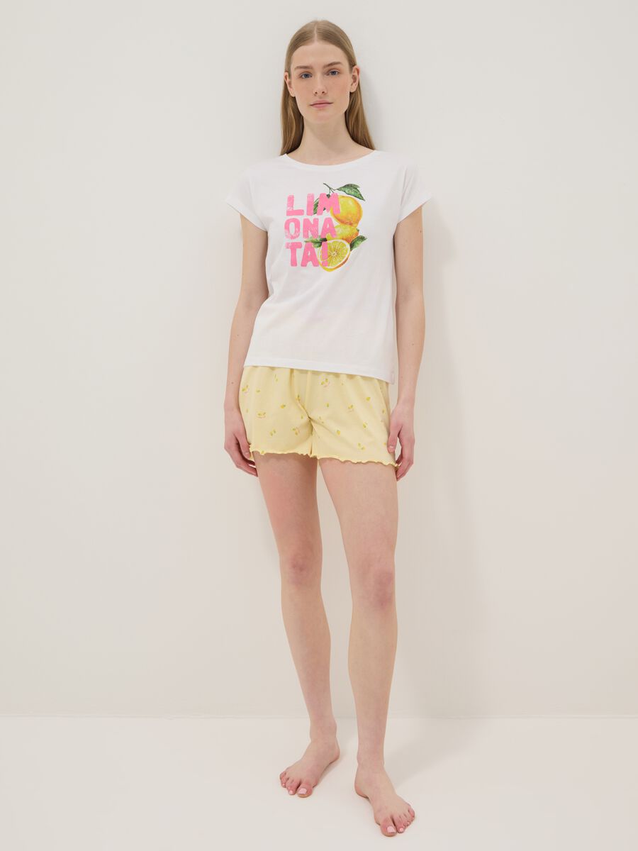Shorts pigiama giallo in puro cotone con stampe limoni e coulisse rosa_0
