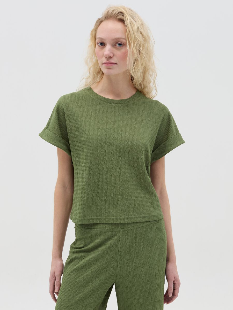 Green short-sleeved T-shirt with waffle weave_0