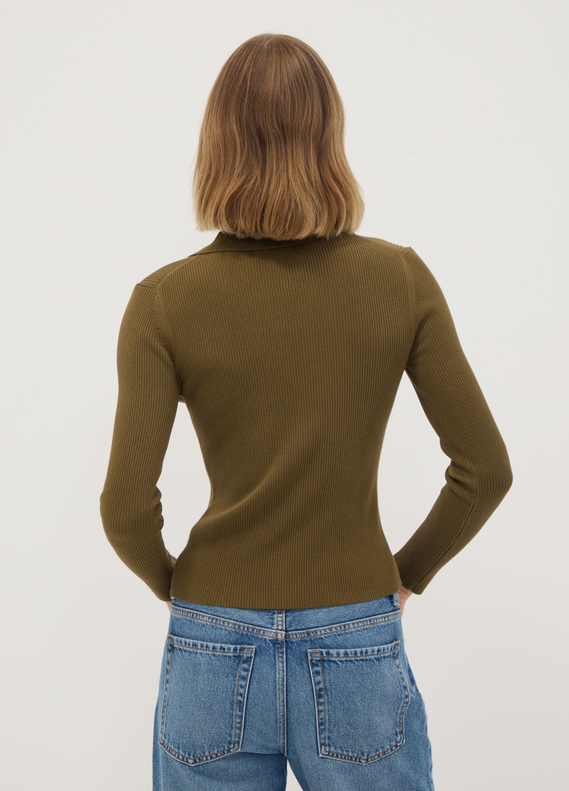 Cardigan fitted verde a coste in misto viscosa con colletto polo