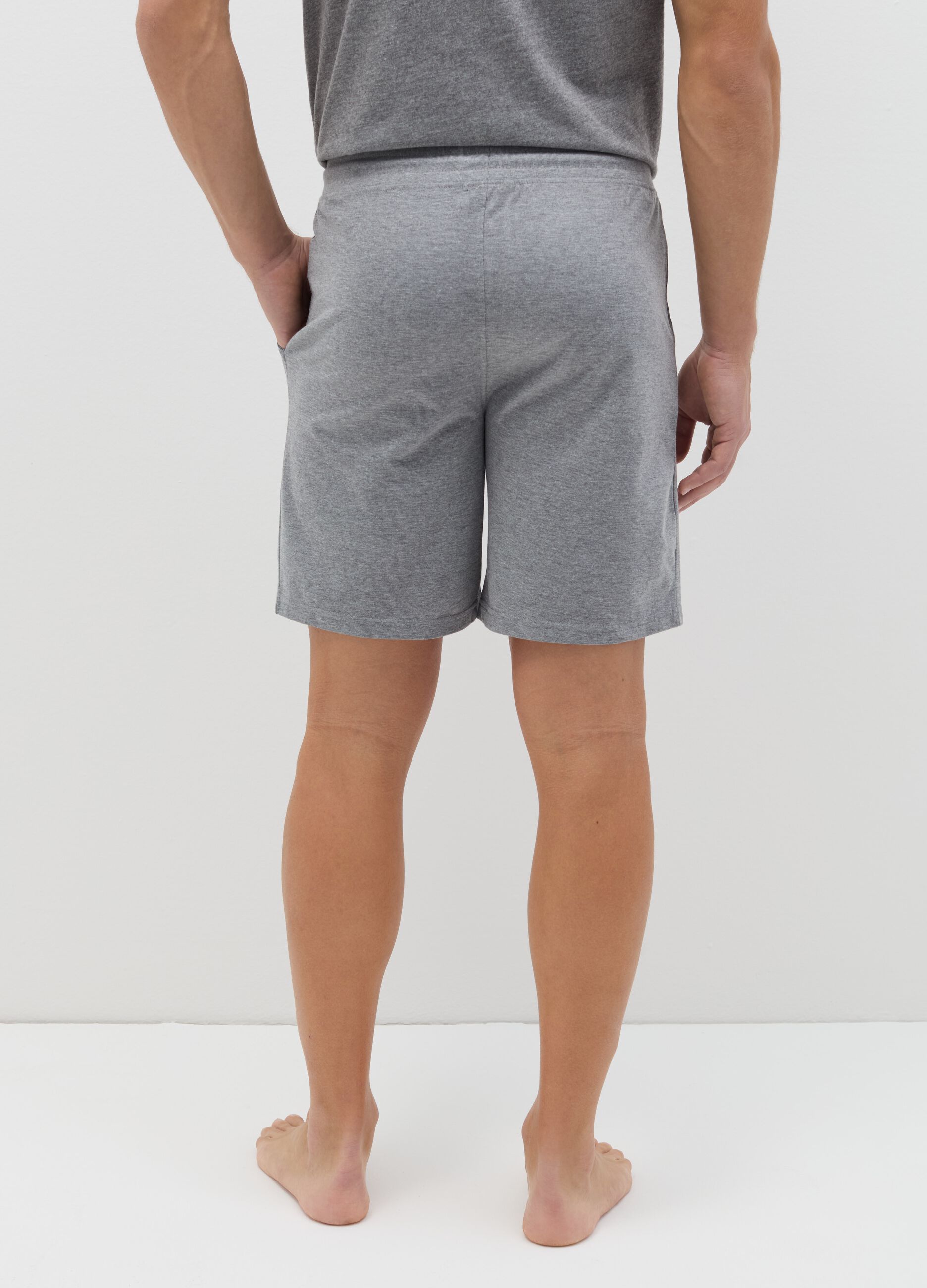 Short pyjama trousers with drawstring