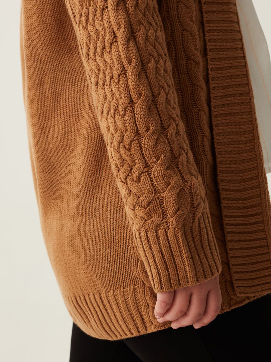 Cardigan aperto lavorato a trecce Curvy_3