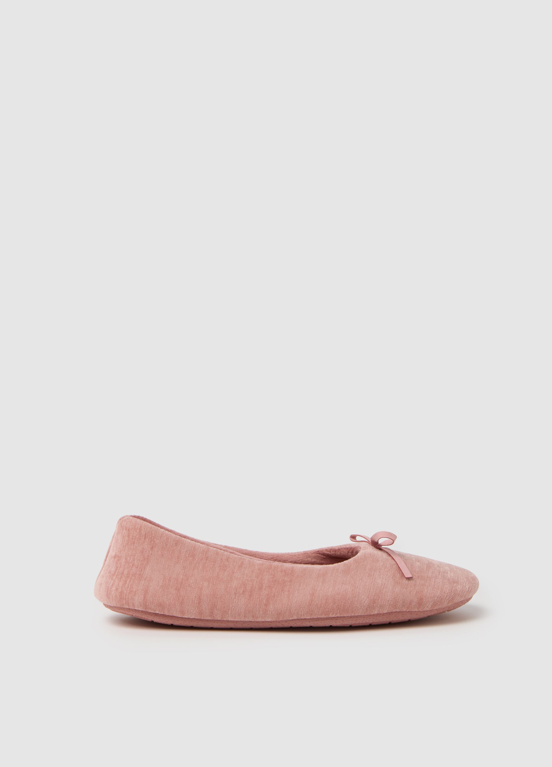 Women's pink velvet ballet flats with bow