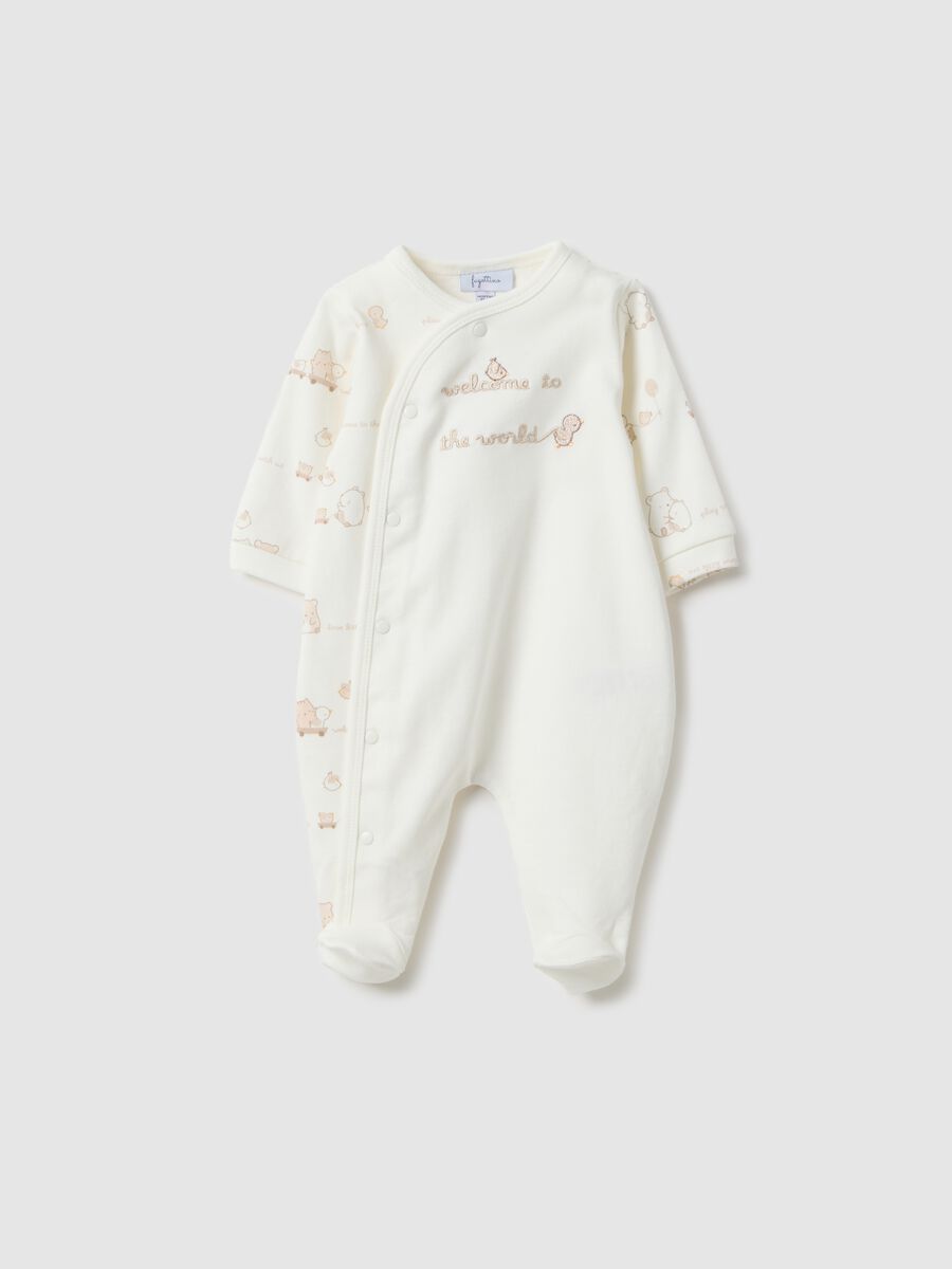 White newborn romper in pure cotton with long sleeves and embroidery_0