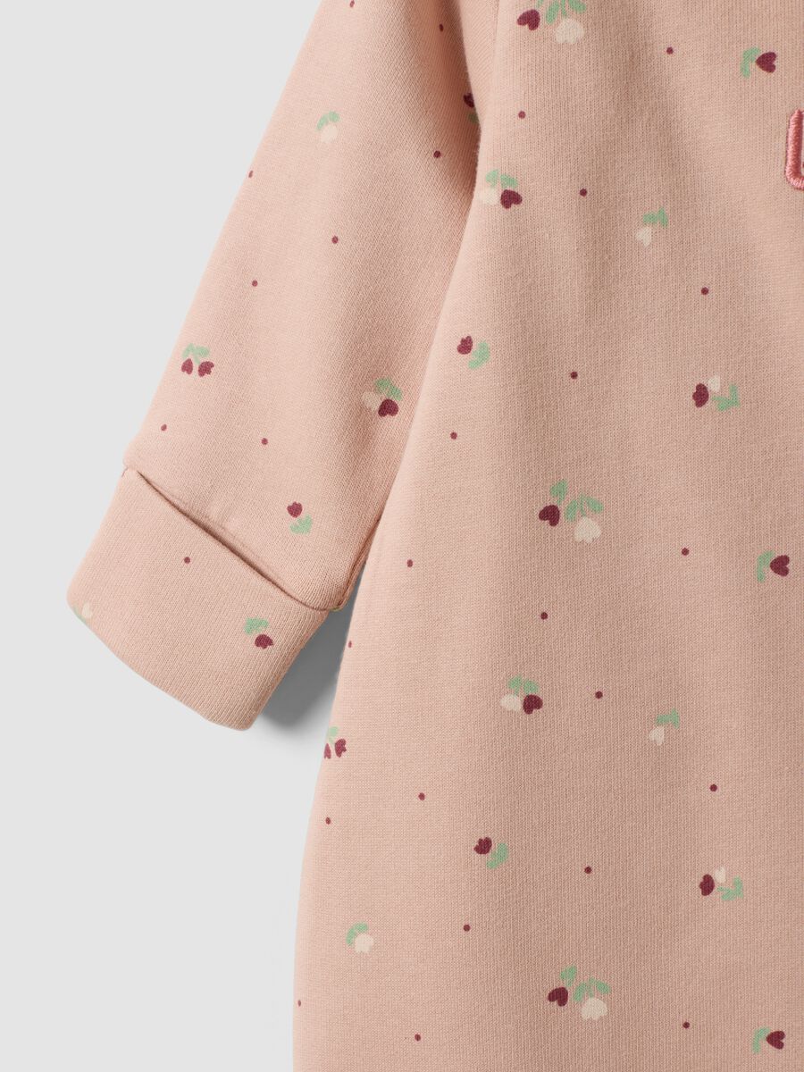 Tutina rosa in puro cotone organico con fantasia fiori per neonata_3
