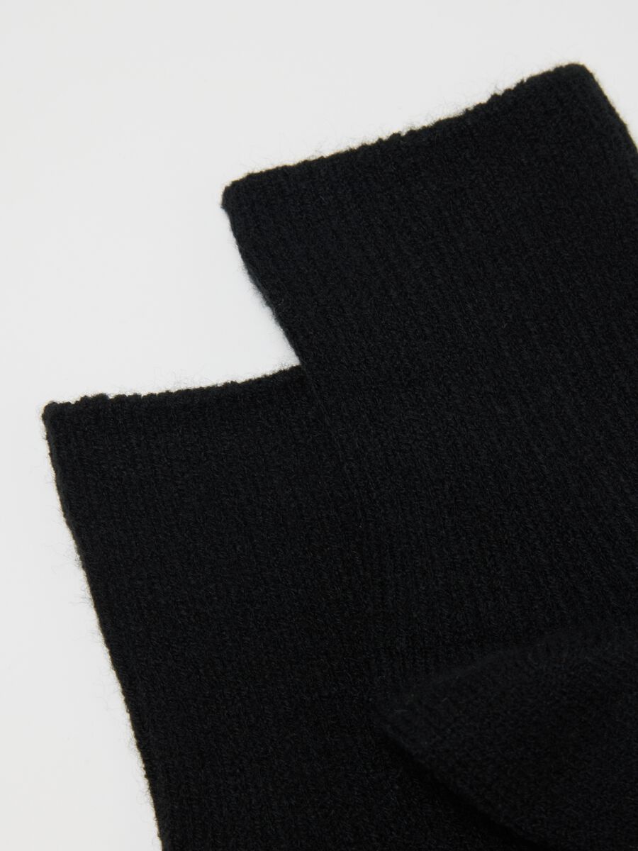 Black Short Elasticated Socks_1