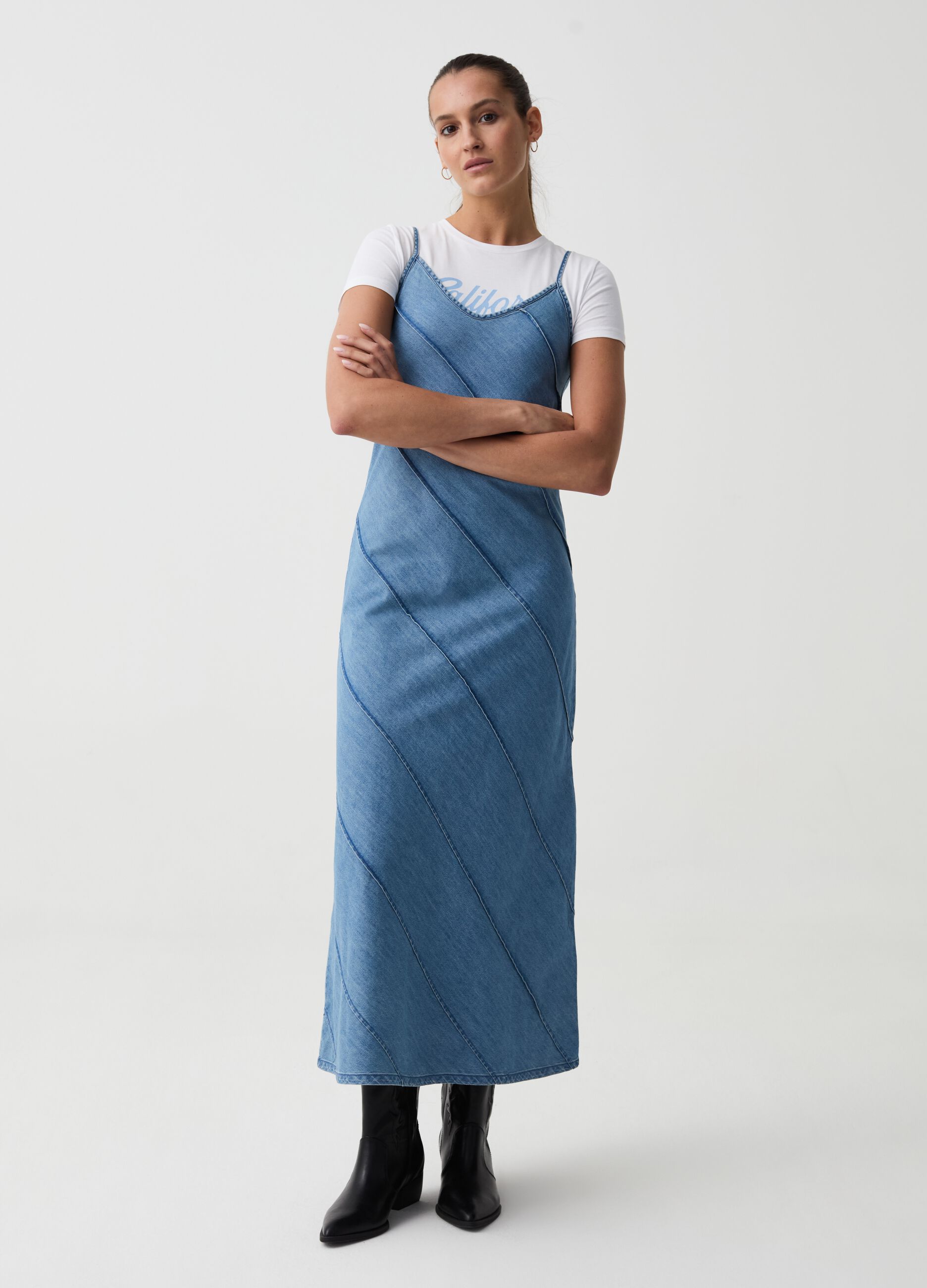 Long denim dress with raised stitching