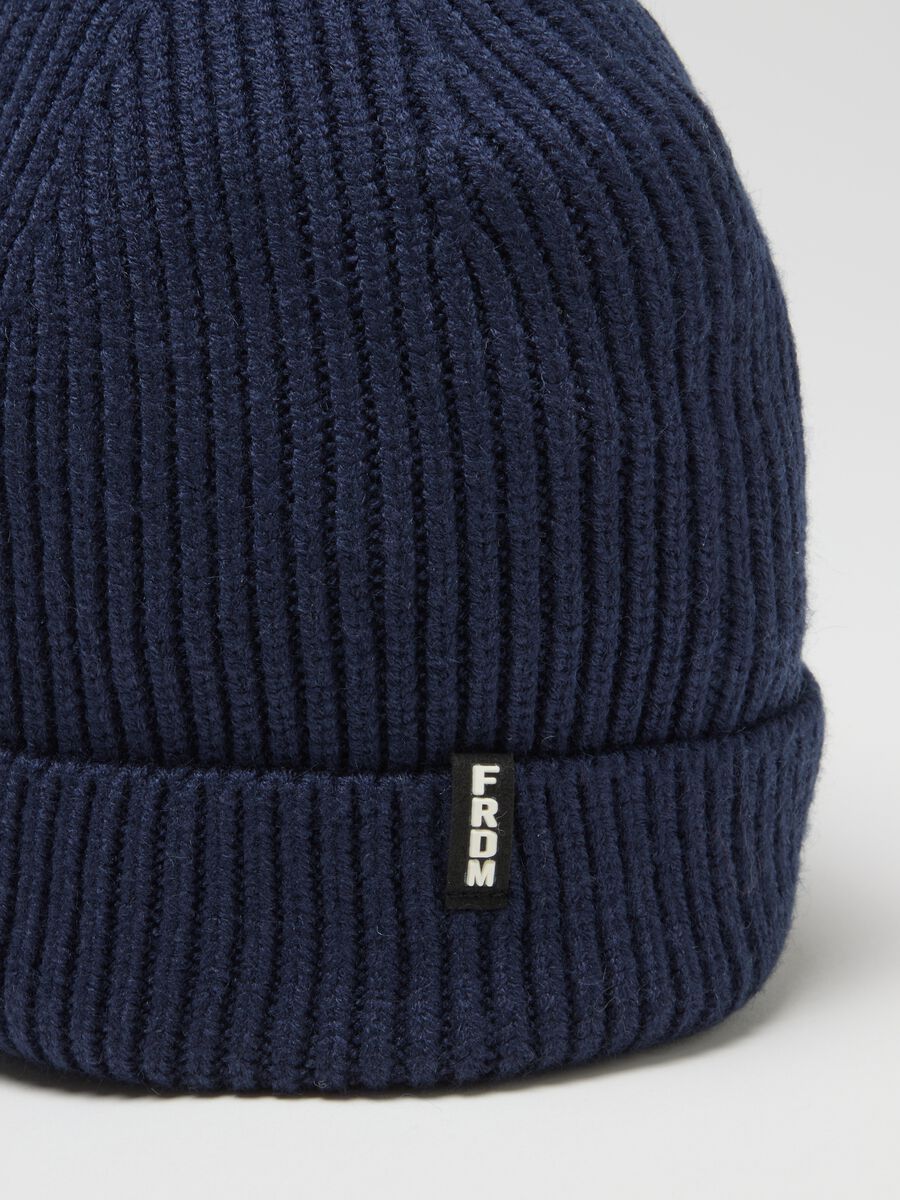 Blue children's hat_2