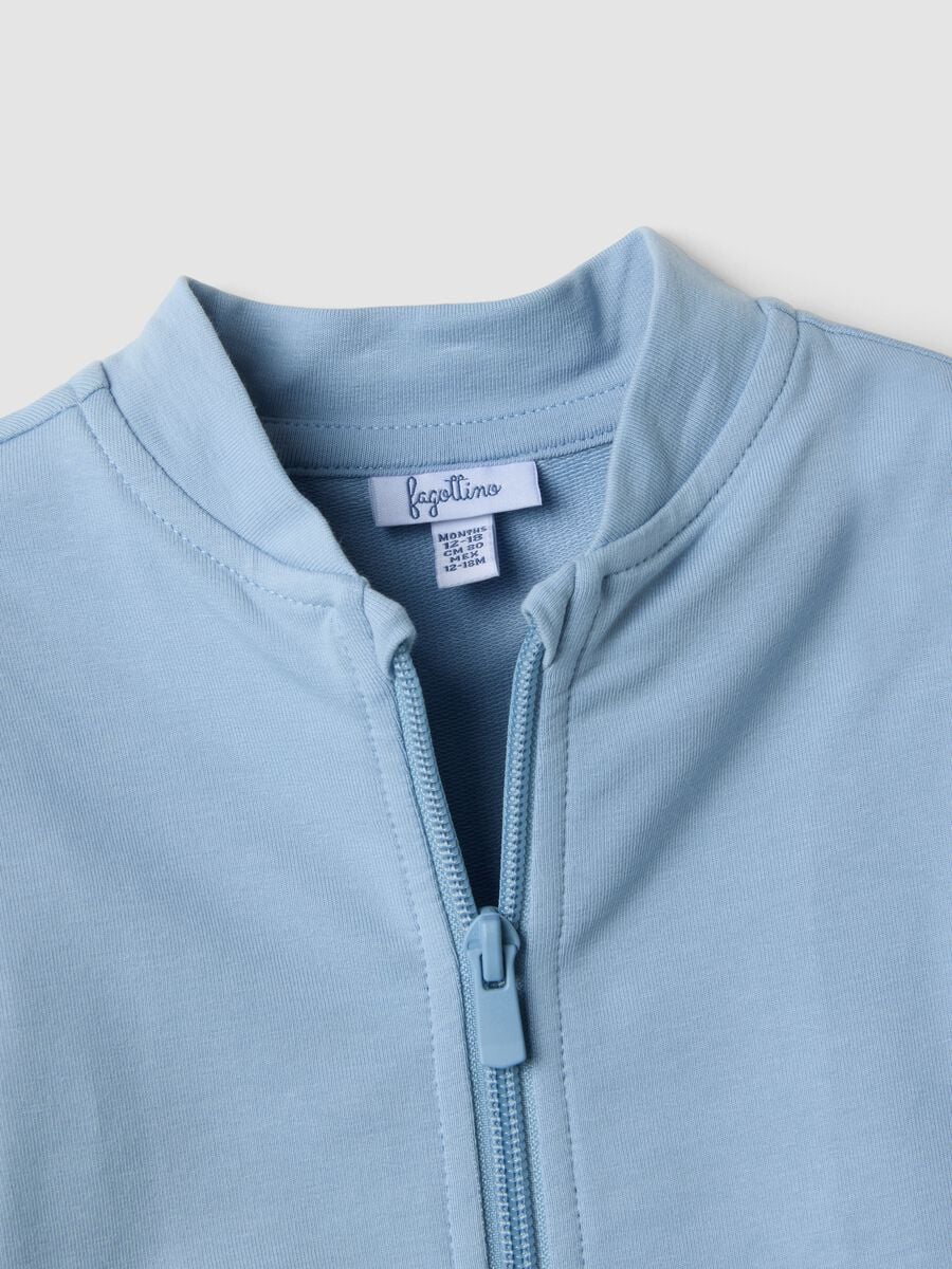 Completo azzurro in cotone elasticizzato con girocollo_2