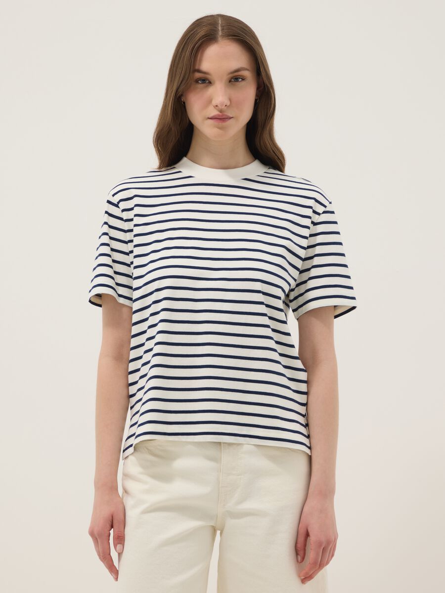 T-shirt blu in puro cotone a righe_0