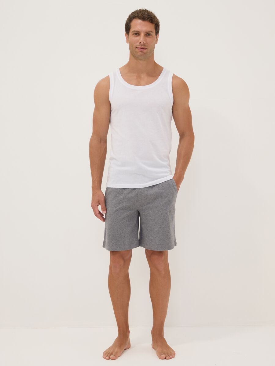 Pantaloncini pigiama grigi in cotone organico_0