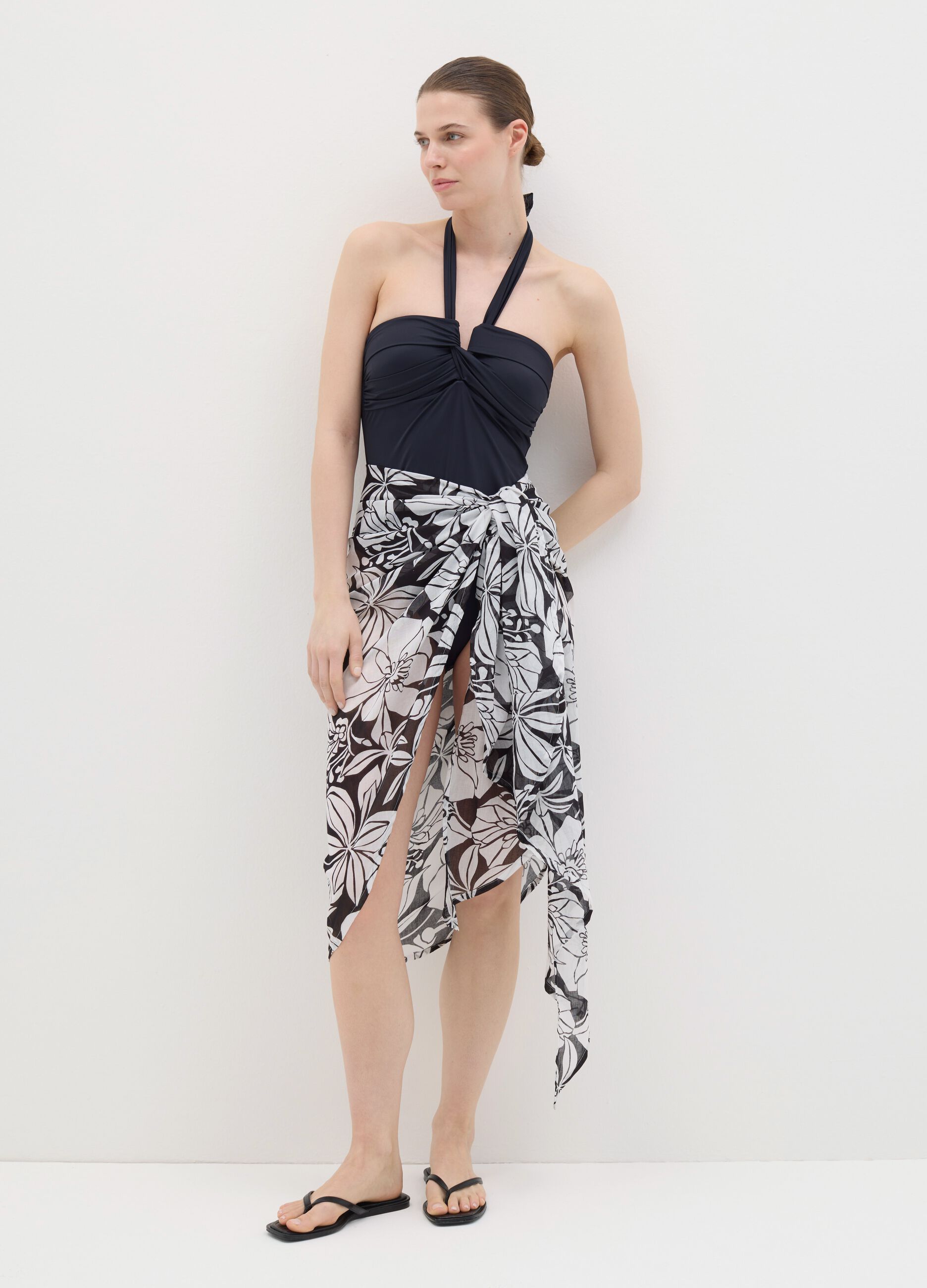 Pareo lungo da donna in puro cotone multicolor con fantasia floreale