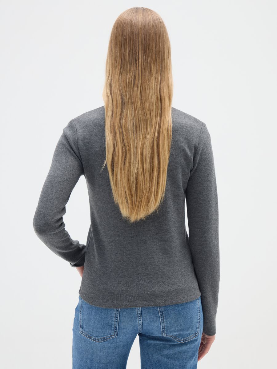 Grey long-sleeve polo_2