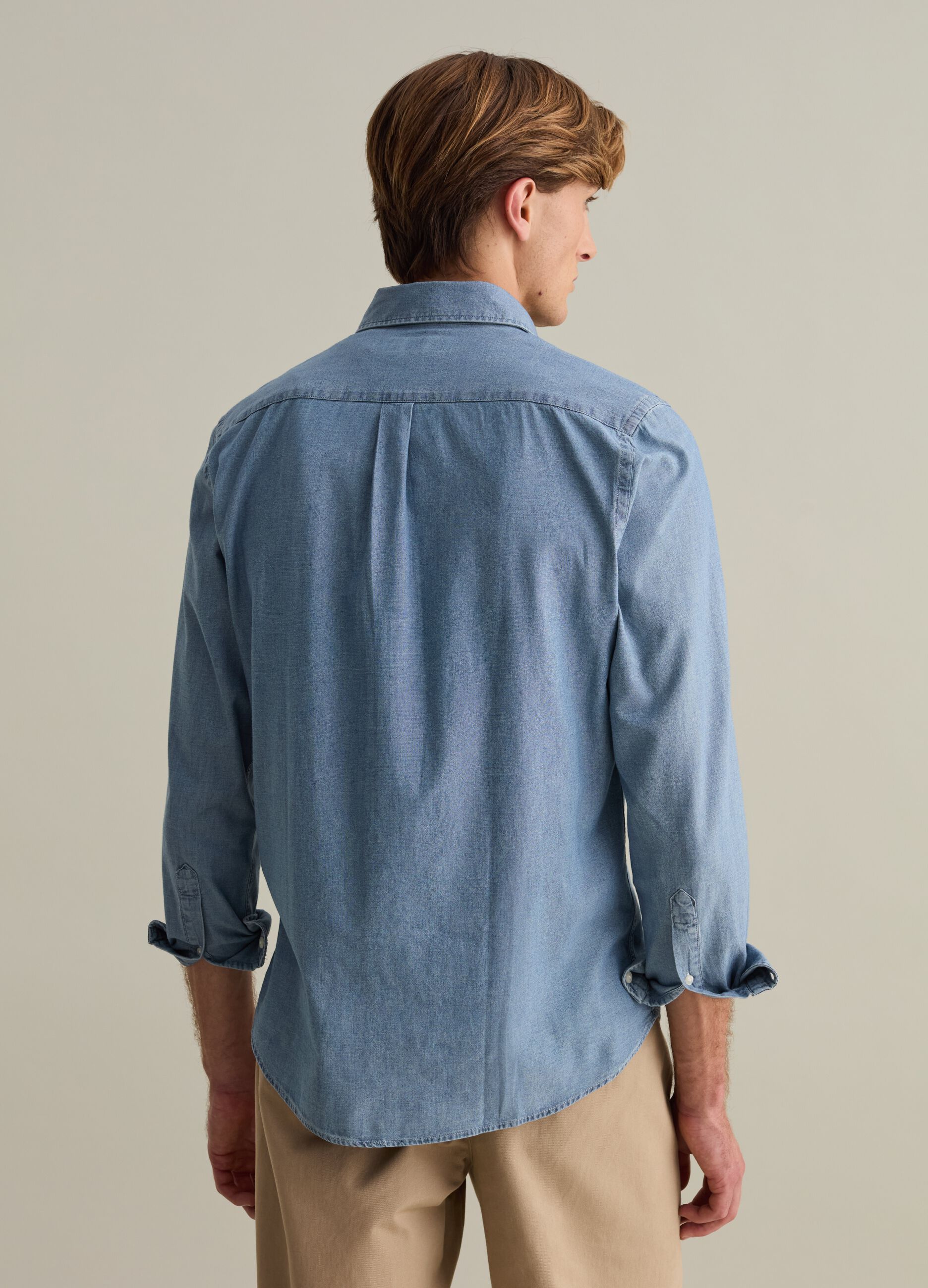 Camicia regular fit in cotone chambray
