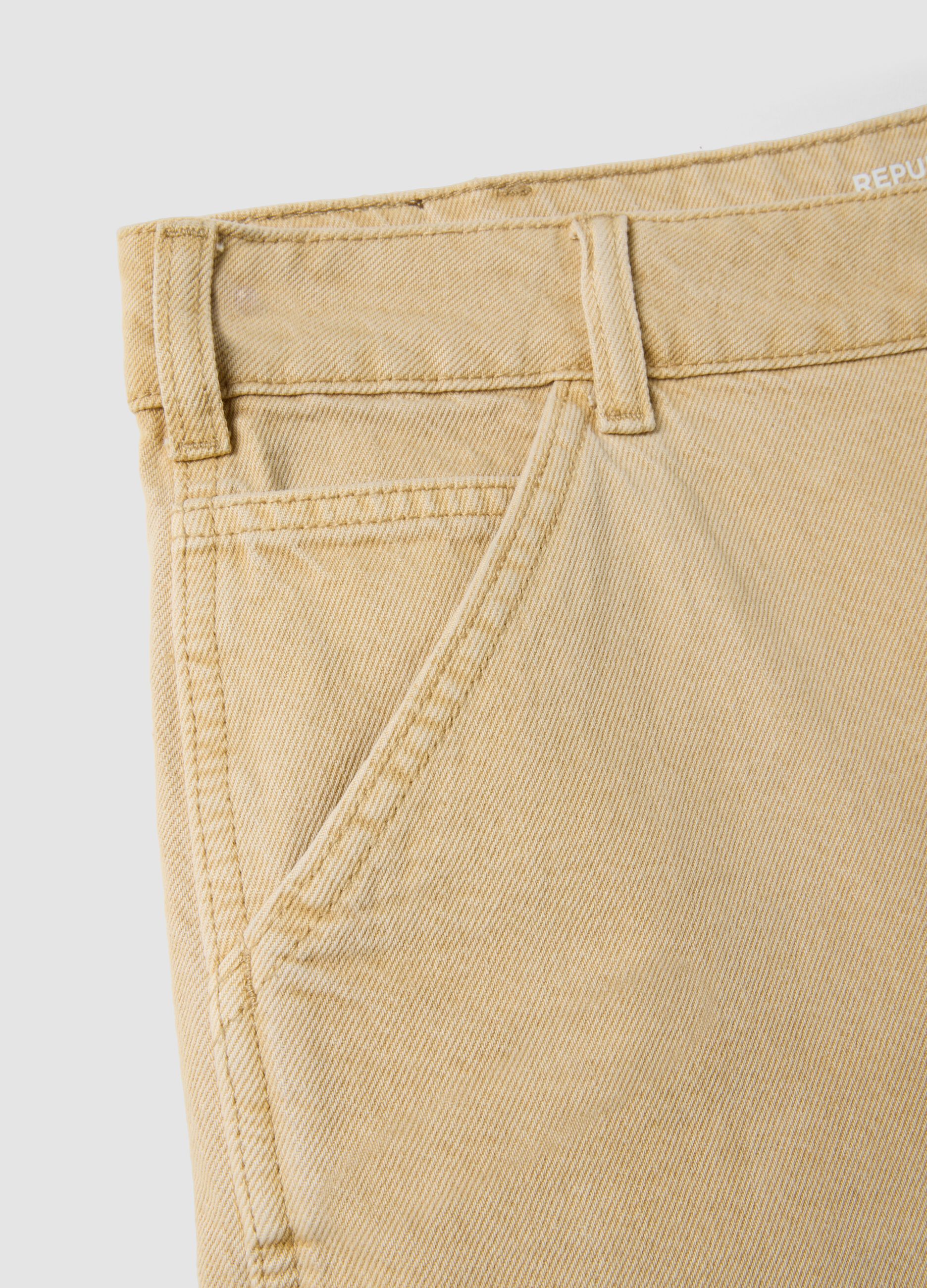 Bermuda beige in puro cotone