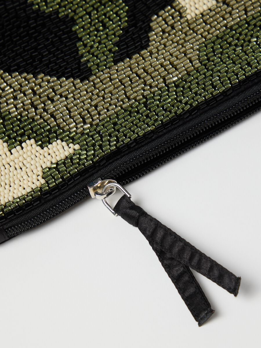 Zip wallet with camo glass design_2