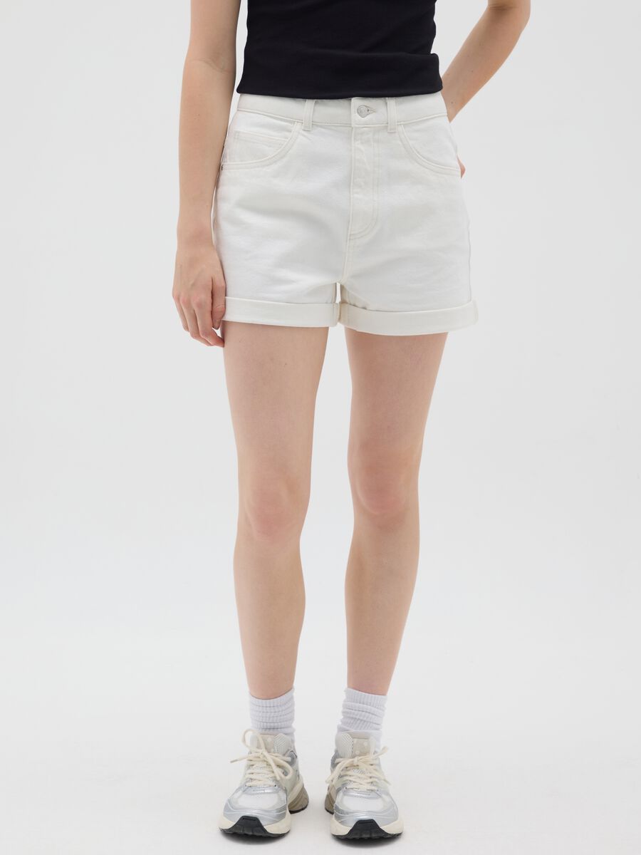Shorts da donna in puro cotone bianchi regular fit_1