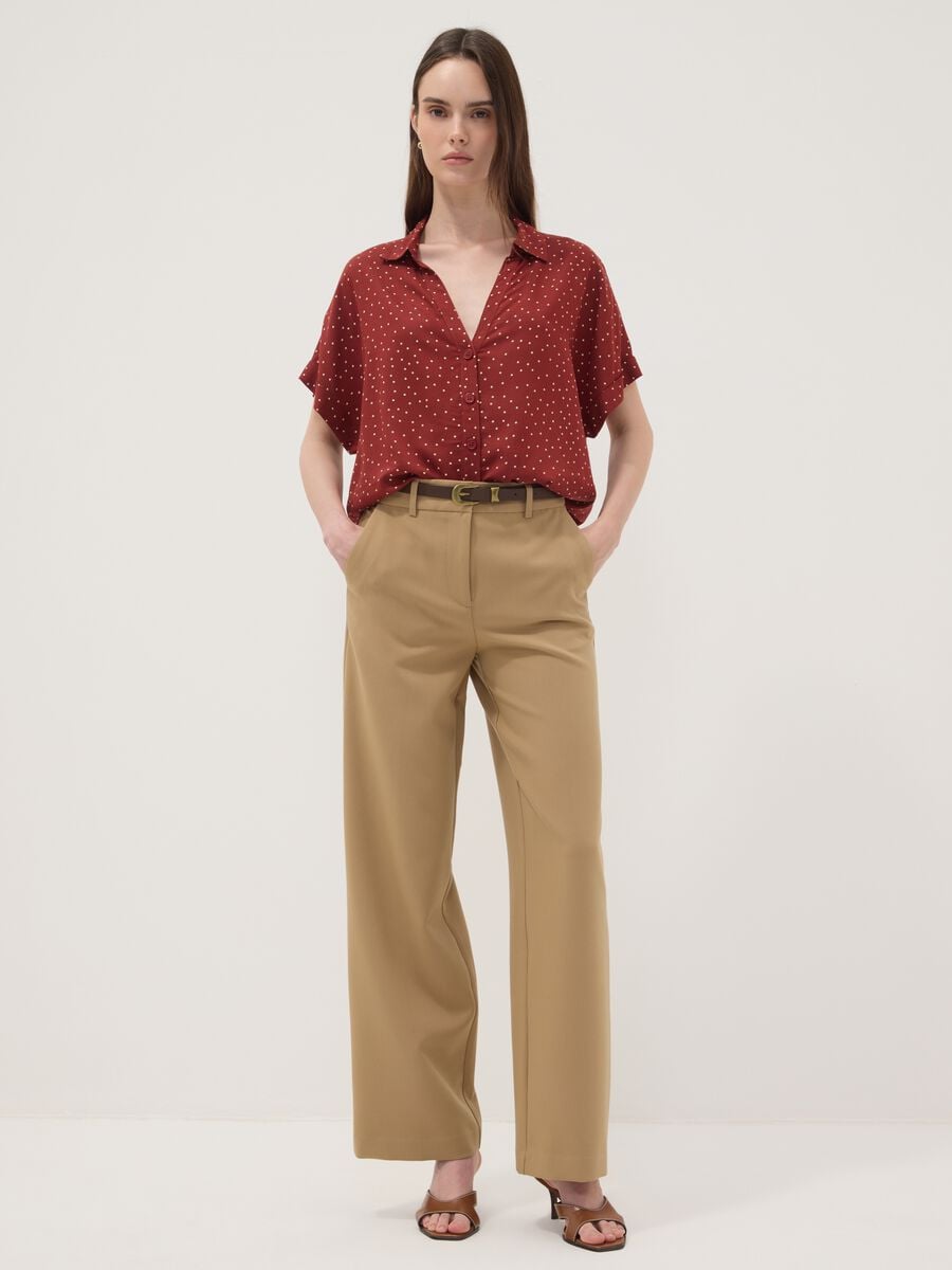 Camicia rossa a pois in pura viscosa a maniche corte over fit_2