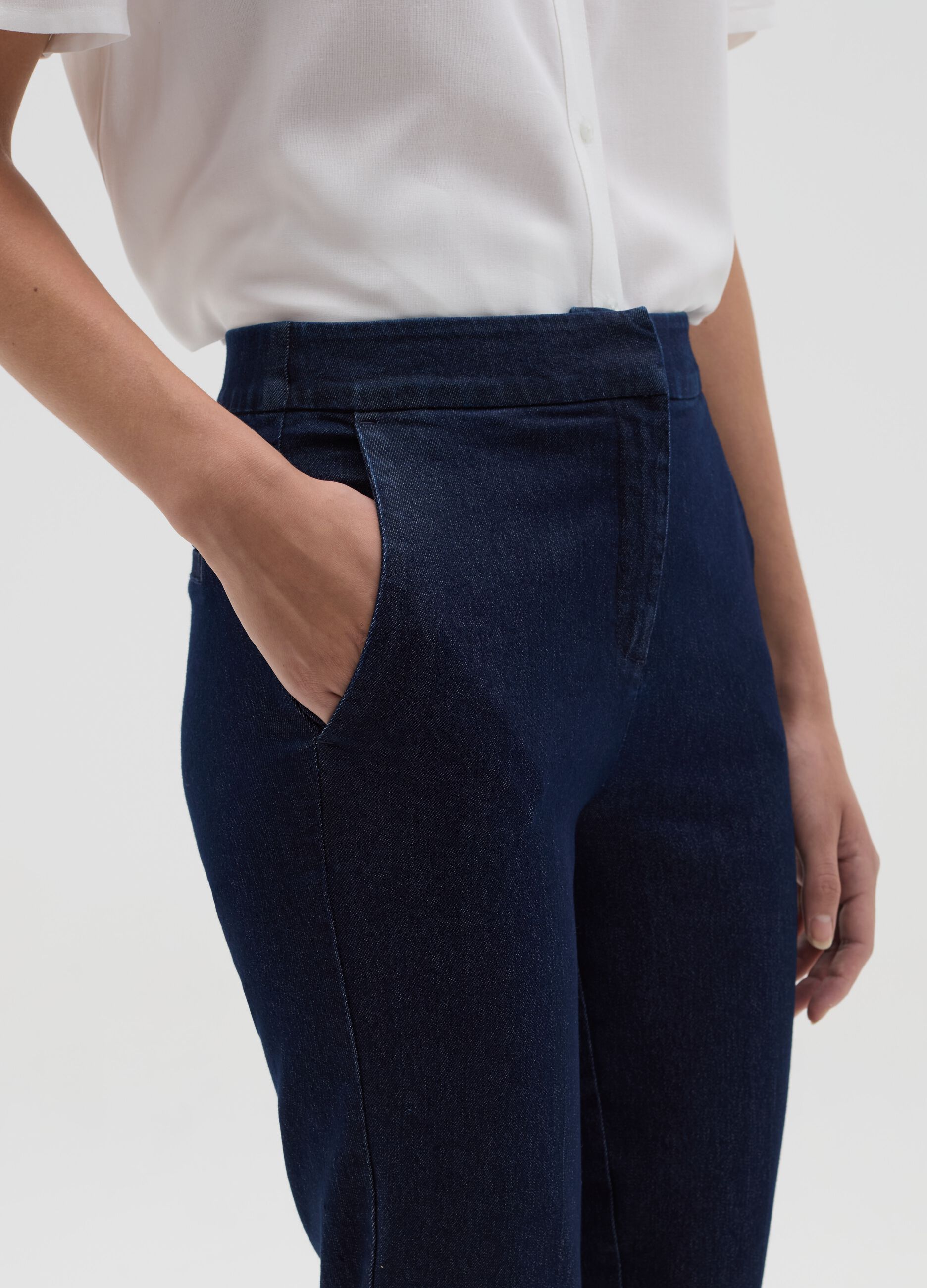 Jeggings cropped con spacchetti