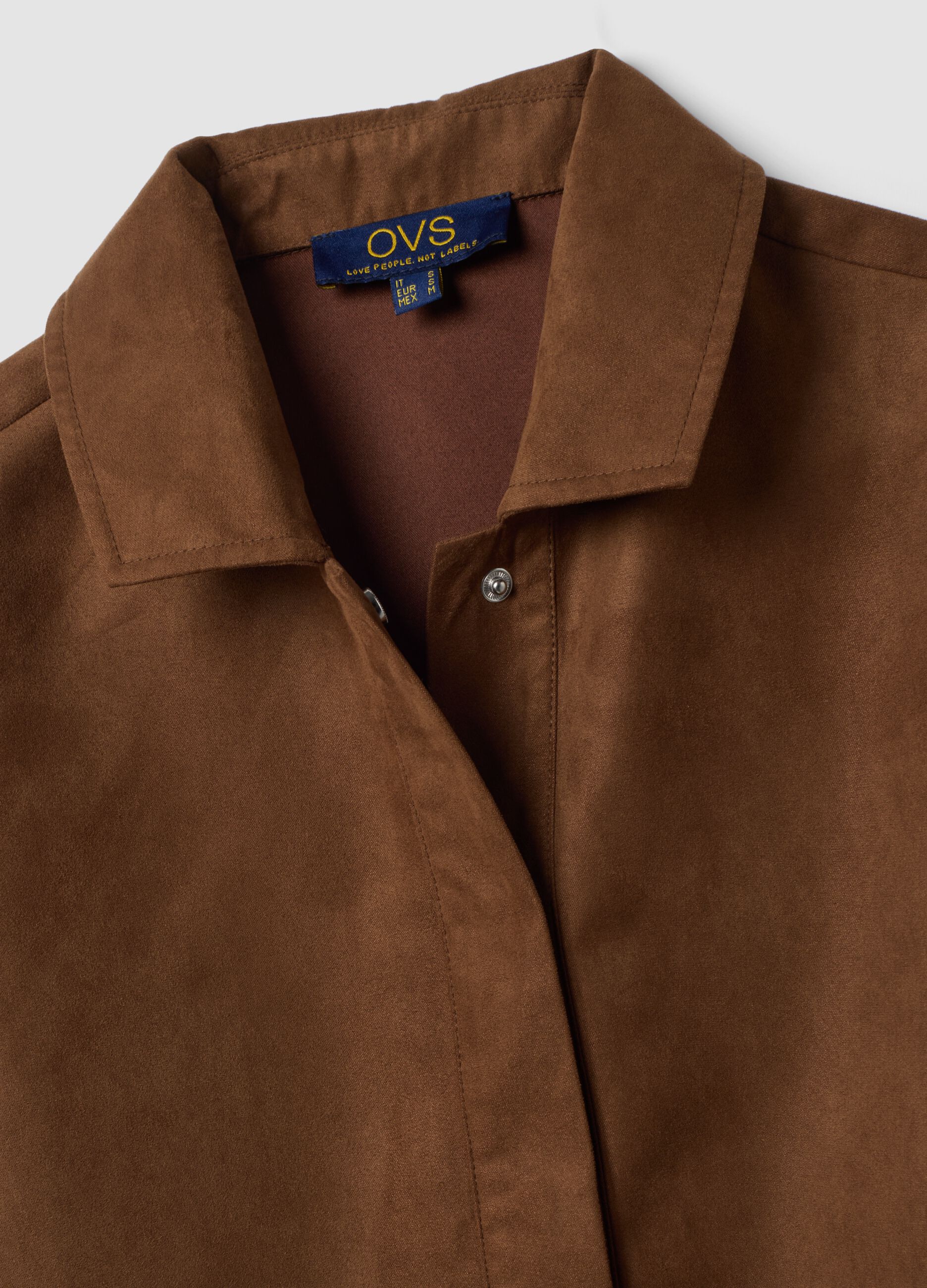 Camicia marrone regular fit con colletto classico