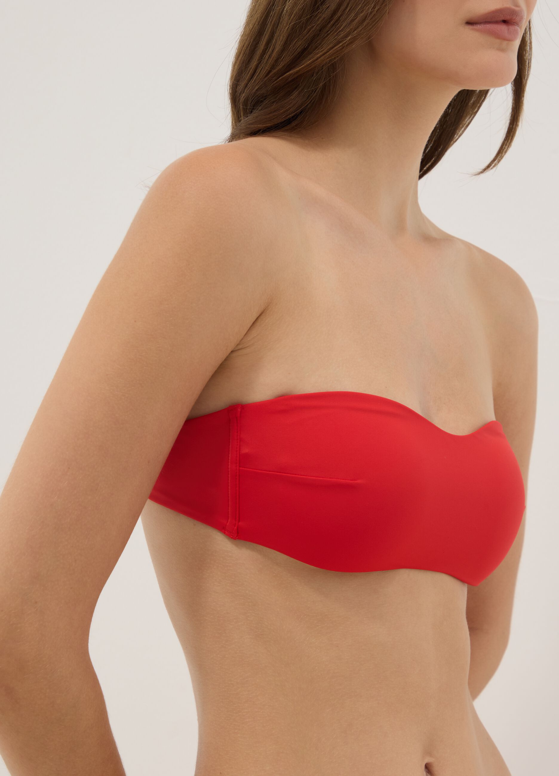 Red bandeau bikini top in stretch fabric