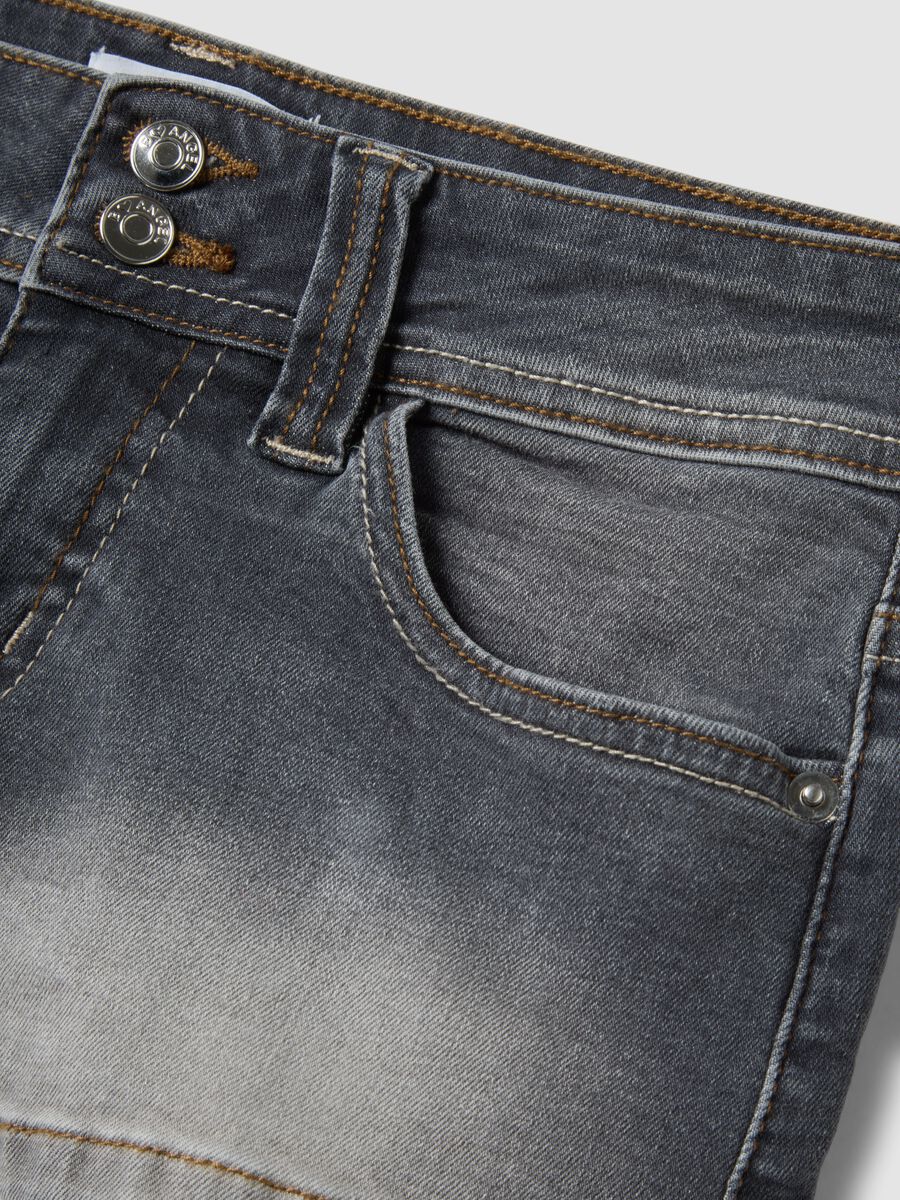 Grey stretch-cotton denim shorts_5