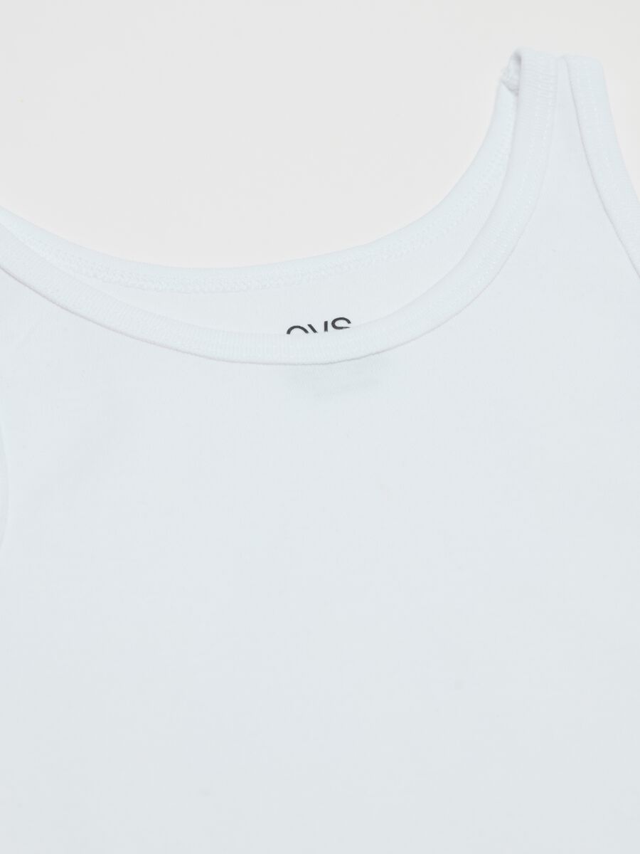 Two-pack racer back vests with round neck_2