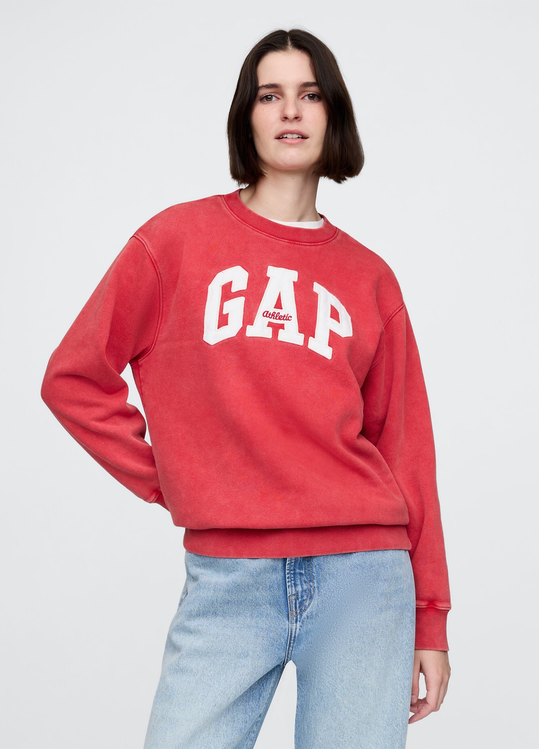 Red sweatshirt with Gap logo