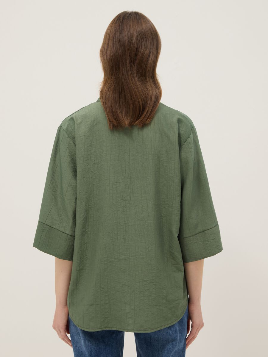 Green viscose-blend regular-fit blouse with Mandarin collar_2