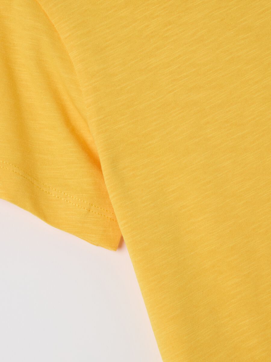 Cotton T-shirt with round neckline_3