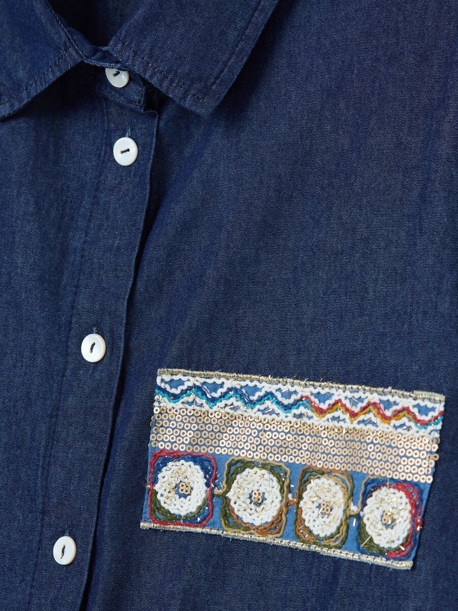 Denim shirt with sequinned patch_5
