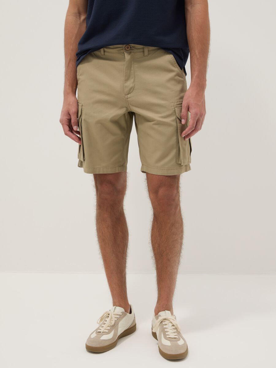 Shorts cargo beige in puro cotone regular fit_1