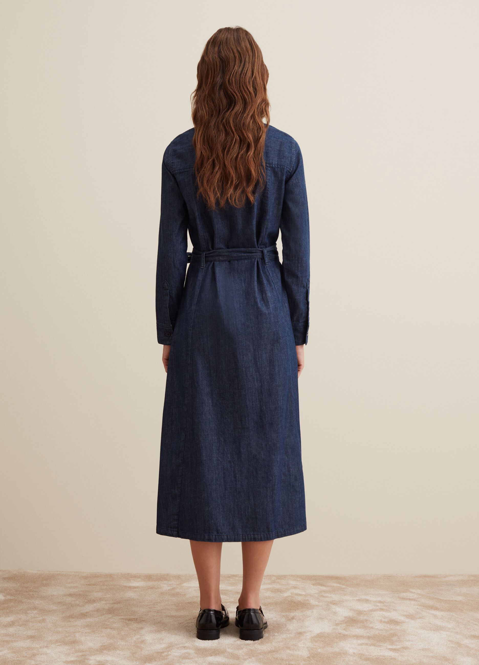 Abito lungo chemisier in denim con cintura
