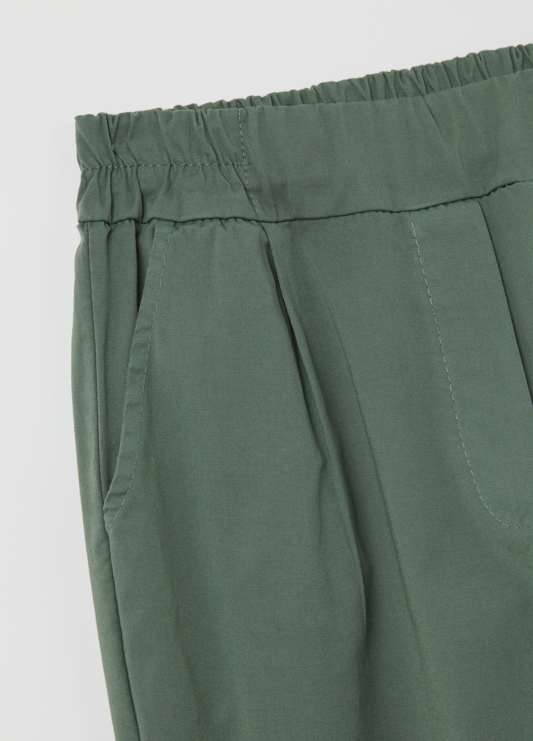Green cropped trousers in stretch cotton