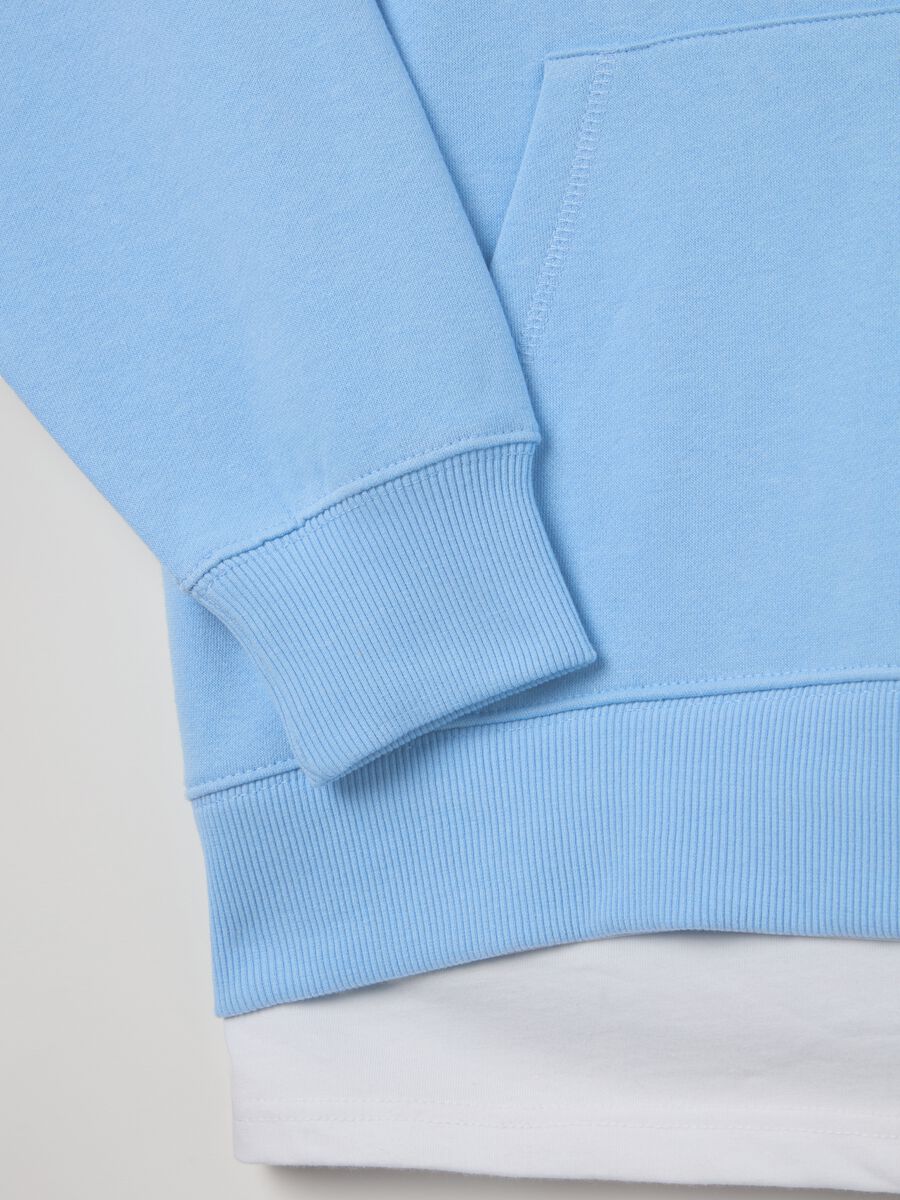 Sweatshirt with hood and layered-effect insert_5