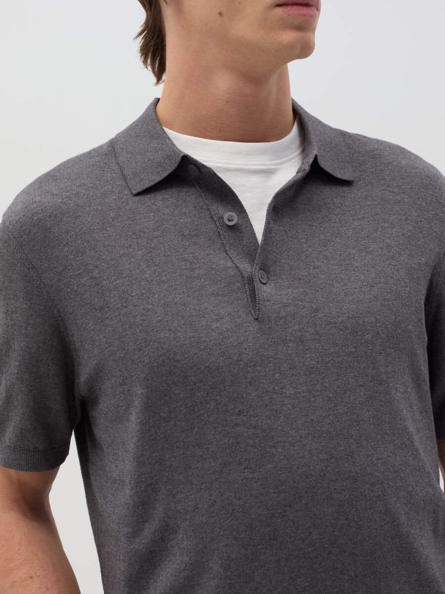 Polo shirt in solid colour cotton_2