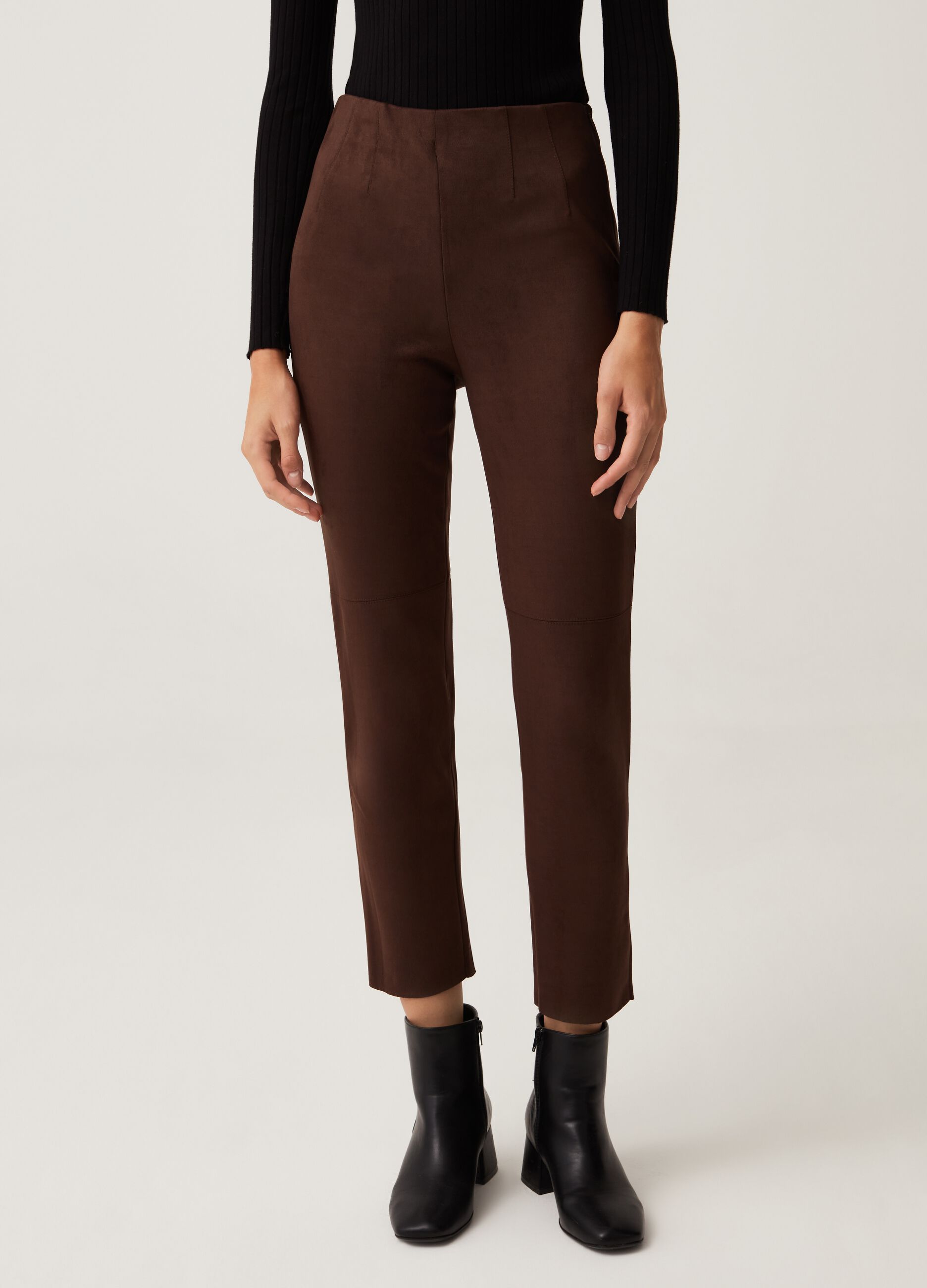 Leggings crop scamosciato